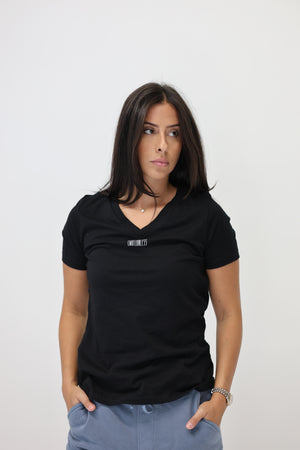 Relaxed V-Neck in Black