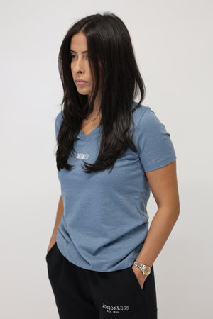 Relaxed V-Neck in Heather Slate